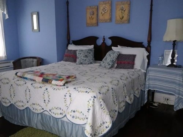 Imagen de la habitación del Hotel Six Acres Bed and Breakfast. Foto 13
