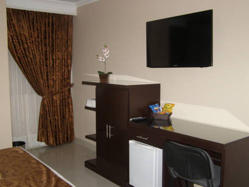 Imagen de la habitación del Hotel Six Avenue. Foto 5