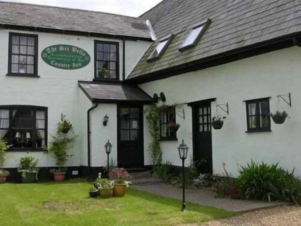 Imagen general del Hotel Six Bells. Foto 1