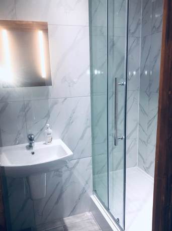 Imagen de la habitación del Hotel Six Bellss. Foto 9