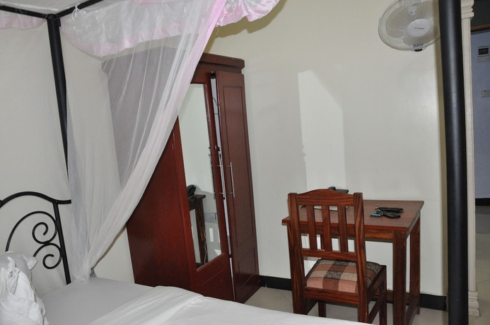 Imagen de la habitación del Hotel Six Eight Motel. Foto 13
