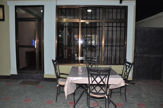 Imagen del bar/restaurante del Hotel Six Eight Motel. Foto 5