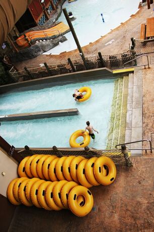 Imagen general del Hotel Six Flags Lodge And Indoor Waterpark. Foto 2