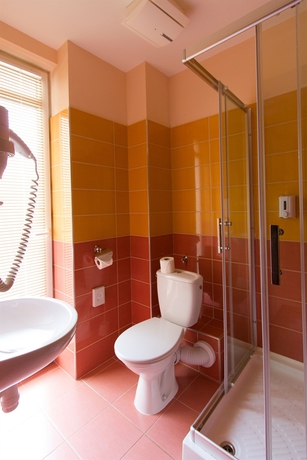 Imagen de la habitación del Hotel Six Inn. Foto 10