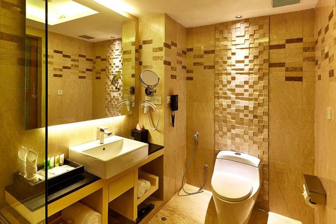 Imagen de la habitación del Hotel Six Seasons. Foto 8