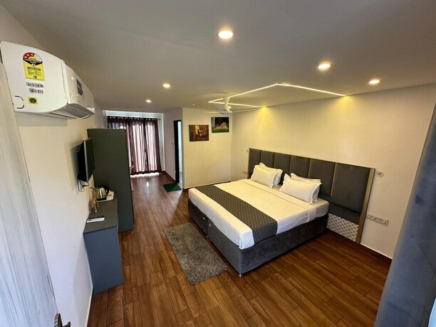Imagen de la habitación del Hotel Six Seasons Resort. Foto 16
