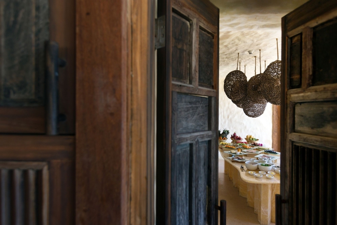 Imagen del bar/restaurante del Hotel Six Senses Con Dao. Foto 6