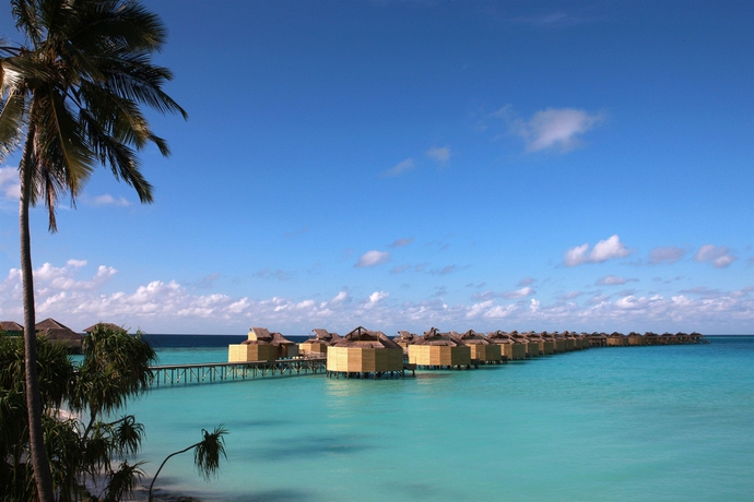 Imagen de los exteriores del Hotel Six Senses Laamu. Foto 10