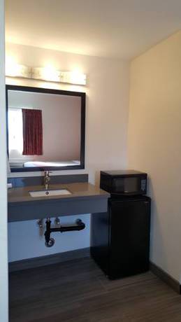 Imagen de la habitación del Hotel Sixpence Inn. Foto 5