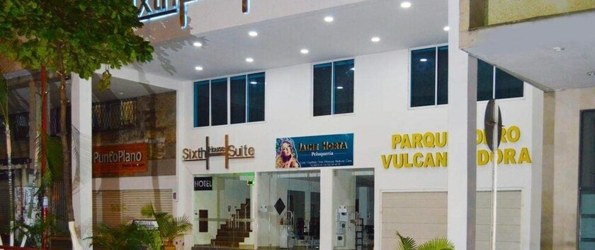 Imagen general del Hotel Sixth House Suite. Foto 1