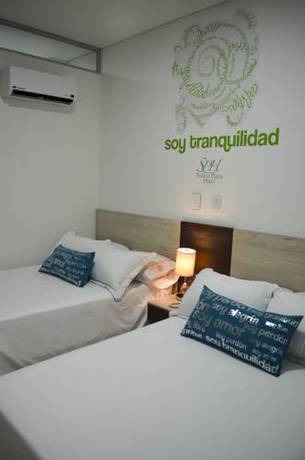 Imagen de la habitación del Hotel Sixtina Plaza. Foto 6