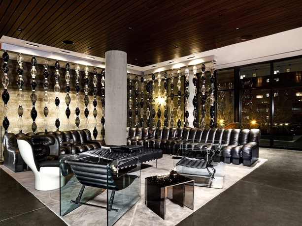 Imagen de los interiores del Hotel Sixty Les. Foto 19