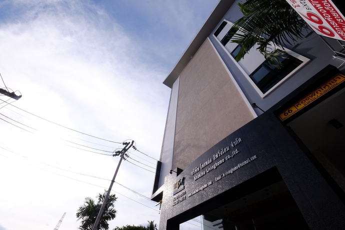 Imagen de los exteriores del Hotel Sixty Six Place. Foto 15