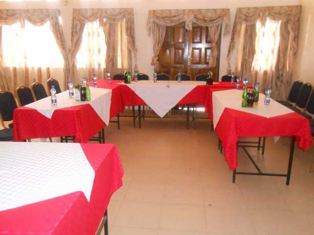 Imagen del bar/restaurante del Hotel Sixty Two Paradise. Foto 4