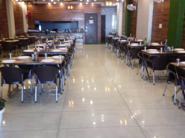 Imagen del bar/restaurante del Hotel Siya Ram. Foto 3