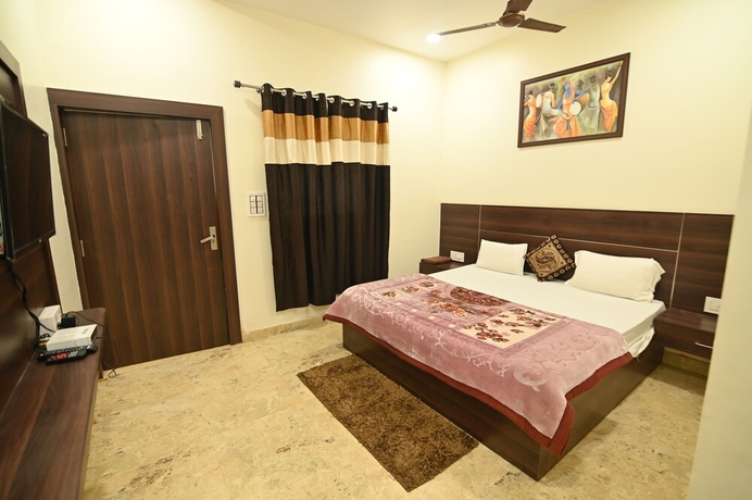 Imagen de la habitación del Hotel Siyaram. Foto 7