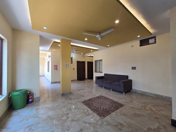 Imagen de los interiores del Hotel Siyaram kunj. Foto 13