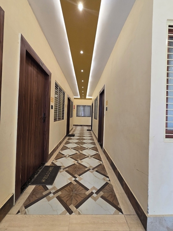 Imagen de los interiores del Hotel Siyaram kunj. Foto 15