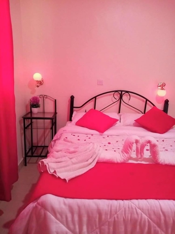 Imagen de la habitación del Hotel Sizzling Waters Resort. Foto 10