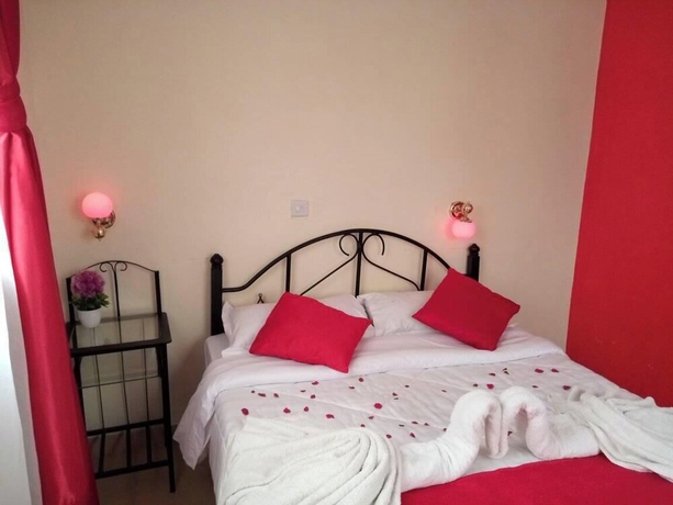 Imagen de la habitación del Hotel Sizzling Waters Resort. Foto 11