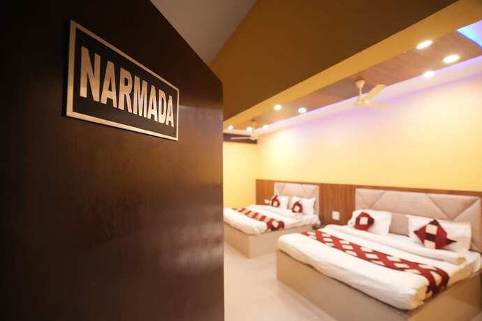 Imagen de la habitación del Hotel Sjh Venkatesh. Foto 14