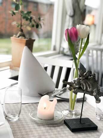 Imagen del bar/restaurante del Hotel Sj&ouml;bo G&auml;stgifvareg&aring;rd. Foto 14