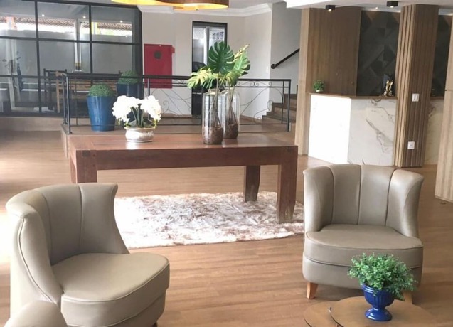 Imagen de los interiores del Hotel Skala Park. Foto 18