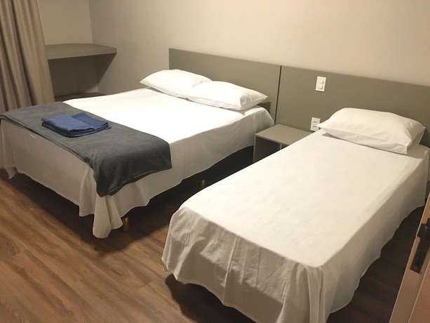 Imagen de la habitación del Hotel Skala Park. Foto 15