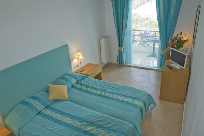 Imagen de la habitación del Hotel Skala, Skala (Patmos). Foto 2