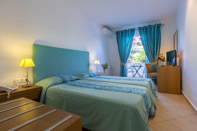 Imagen de la habitación del Hotel Skala, Skala (Patmos). Foto 10