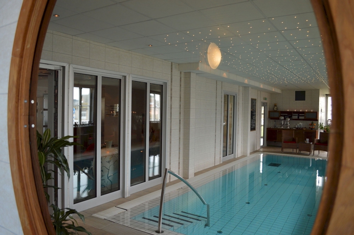 Imagen de la piscina del Hotel Skansen. Foto 12