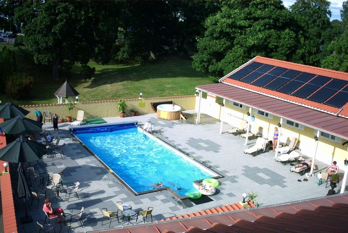 Imagen de la piscina del Hotel Skansen. Foto 15