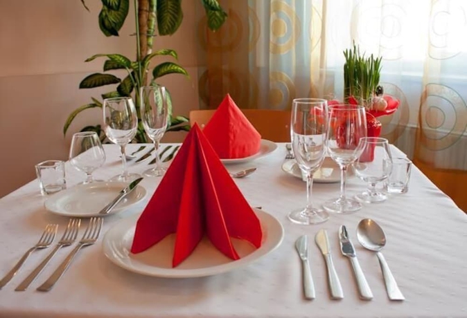 Imagen del bar/restaurante del Hotel Skanste. Foto 4