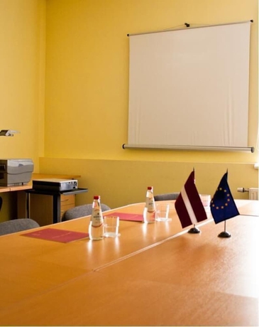 Imagen de los interiores del Hotel Skanste. Foto 18