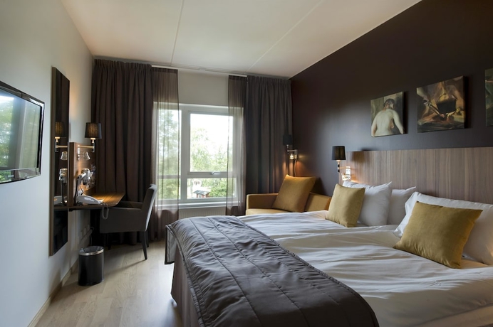 Imagen de la habitación del Hotel Skara Konsthotell. Foto 14