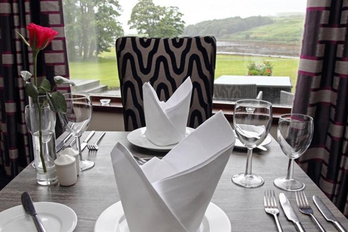 Imagen del bar/restaurante del Hotel Skeabost House. Foto 6