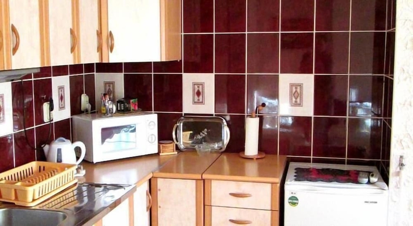 Imagen de la habitación del Hotel Skend. Foto 5