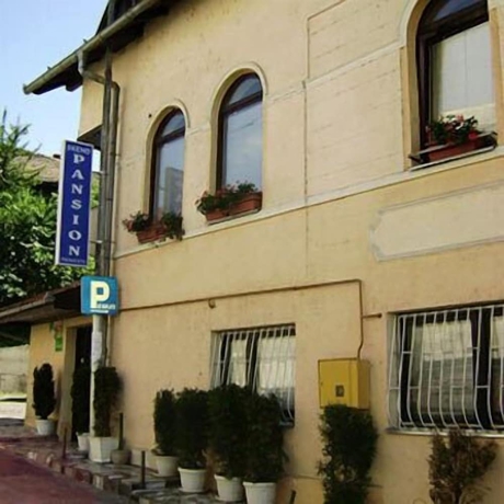 Imagen general del Hotel Skend. Foto 1
