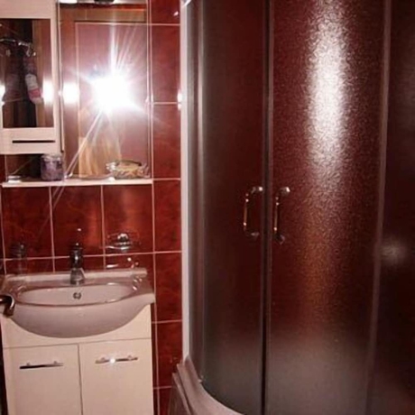 Imagen de la habitación del Hotel Skend. Foto 14