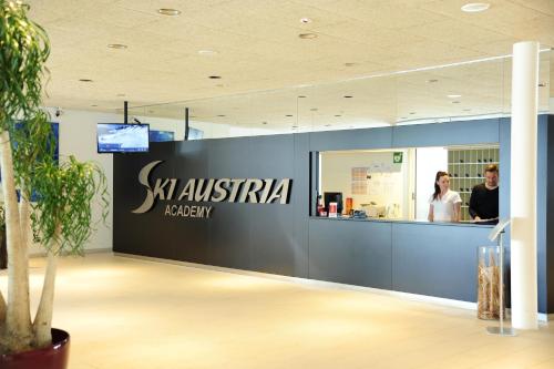 Imagen general del Hotel Ski Austria St.Christoph a.A.. Foto 8