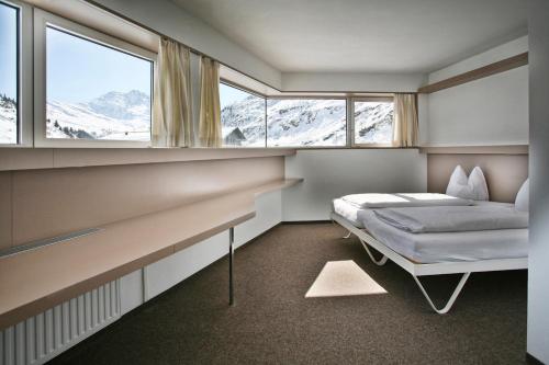Imagen general del Hotel Ski Austria St.Christoph a.A.. Foto 9