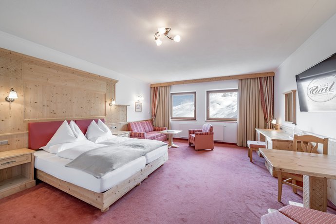Imagen de la habitación del Hotel Ski Golf Wellness Riml. Foto 7