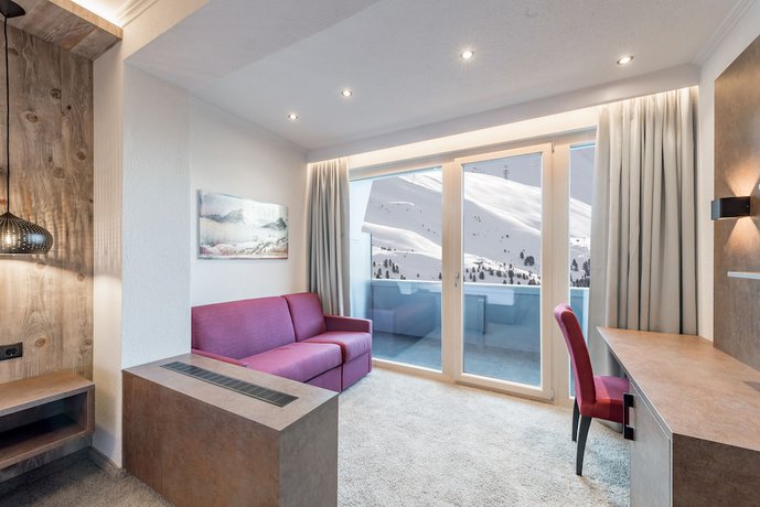 Imagen de la habitación del Hotel Ski Golf Wellness Riml. Foto 18