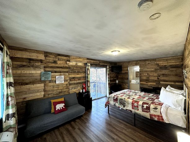 Imagen de la habitación del Hotel Ski Mountain Lodge. Foto 1