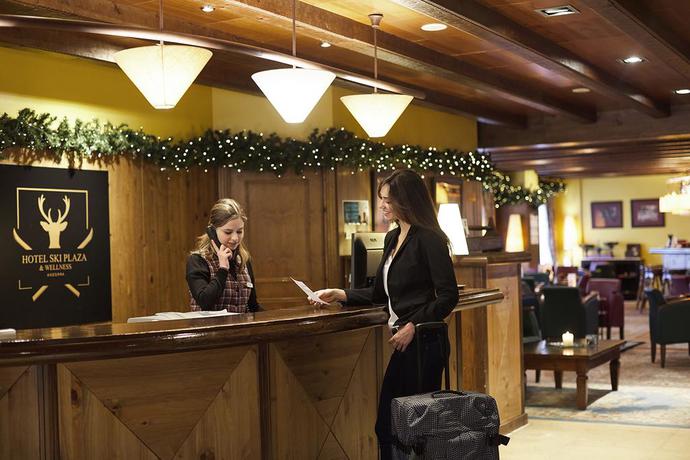 Imagen de los interiores del Hotel Ski Plaza and Wellness. Foto 10