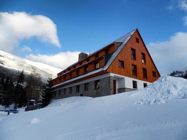 Imagen general del Hotel Ski Stoh. Foto 1