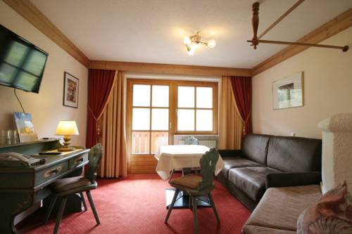 Imagen de la habitación del Hotel Ski- Und Wanderhotel J&auml;geralpe. Foto 6