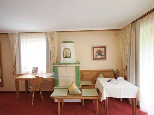 Imagen de la habitación del Hotel Ski- Und Wanderhotel J&auml;geralpe. Foto 14