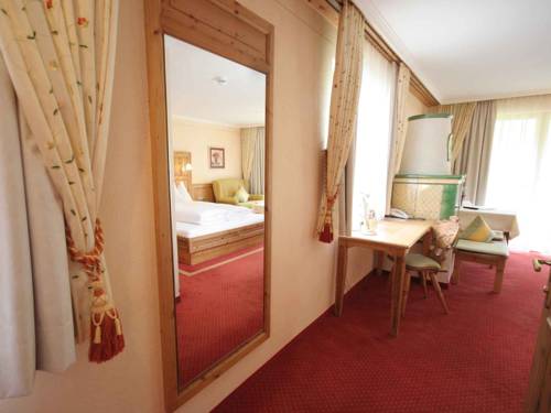 Imagen de la habitación del Hotel Ski- Und Wanderhotel J&auml;geralpe. Foto 15