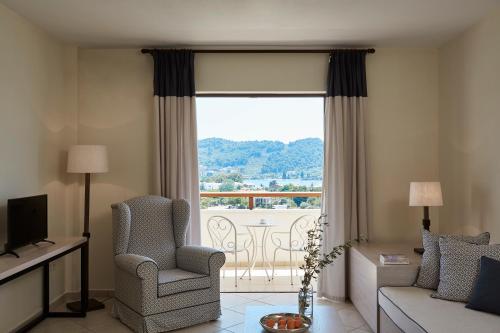 Imagen general del Hotel Skiathos Luxury. Foto 13